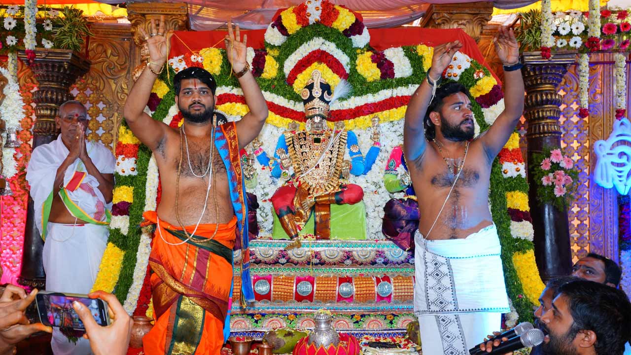 వైభవంగా మత్స్యగిరి లక్ష్మీ నరసింహ స్వామి కల్యాణం