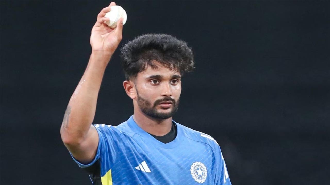 Nitish Reddy | పెర్త్‌ మ్యాచ్‌తో టెస్టుల్లోకి అరంగేట్రం చేయనున్న నితీశ్‌రెడ్డి.. బౌలింగ్‌ కోచ్‌ మోర్కెల్‌ కామెంట్స్‌..!