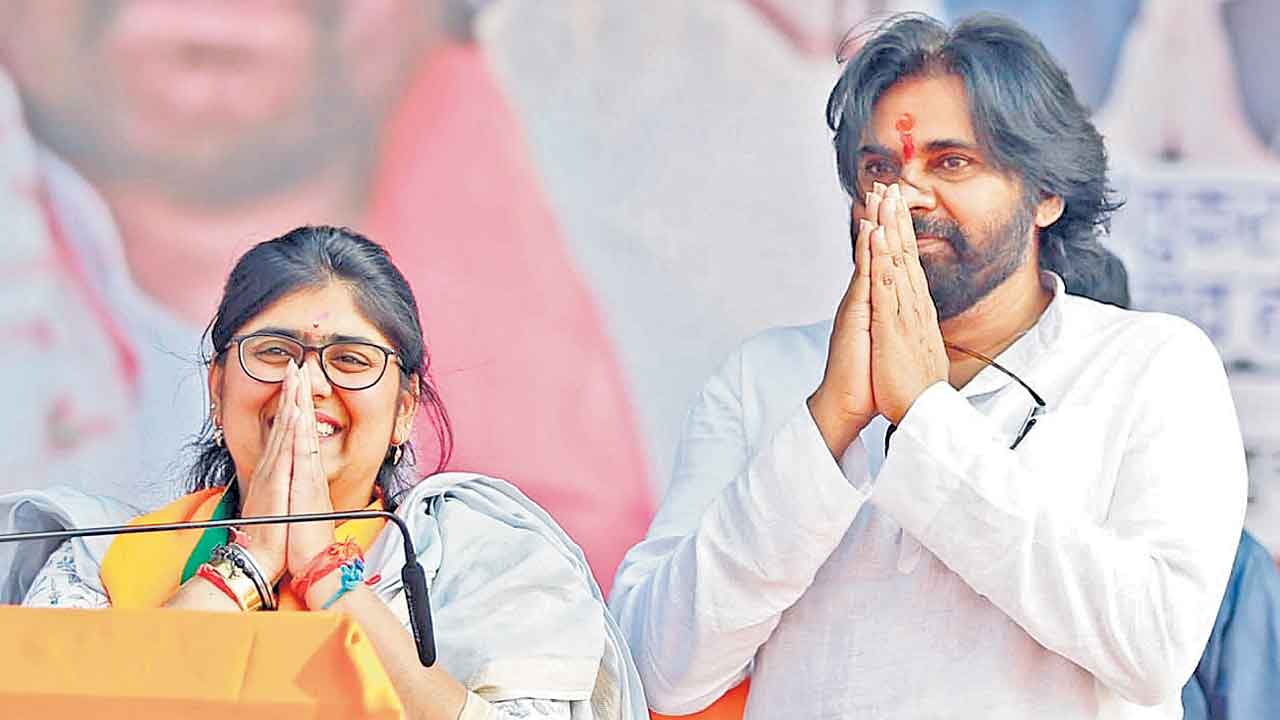 Pawan Kalyan | పరిపాలనలో సీఎం రేవంత్‌ రెడ్డి ఫెయిల్‌.. విరుచుకుపడ్డ పవన్‌ కల్యాణ్‌