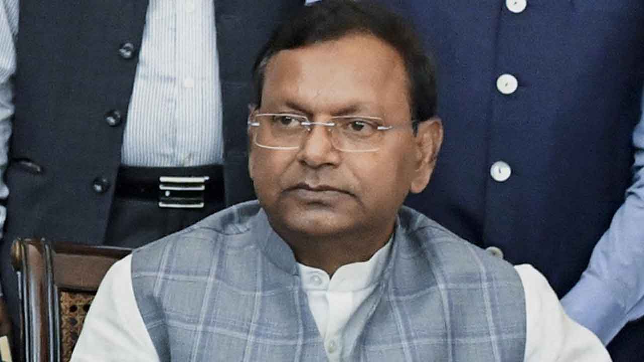 10 ఏండ్లలో 850 మంది ఐఆర్‌ఎస్‌ అధికారుల వీఆర్‌ఎస్‌