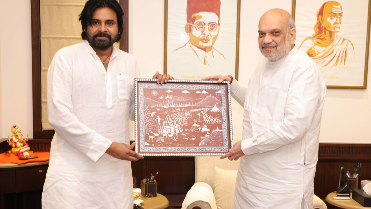 Pawan Kalyan | కేంద్ర మంత్రి అమిత్‌ షాతో పవన్‌ కల్యాణ్‌ భేటీ..!
