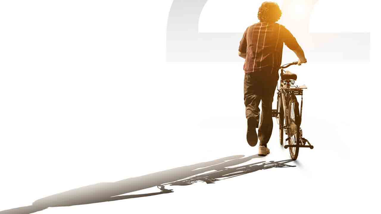 RAPO 22 | సైకిల్‌ తోసుకుంటూ వెళ్తున్న రామ్‌ పోతినేని.. RAPO 22 ప్రీ లుక్‌ వైరల్