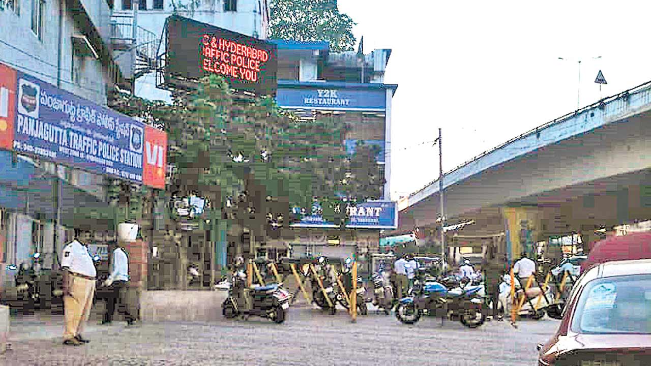 రోప్‌ ఇక్కడికి రాదా.?