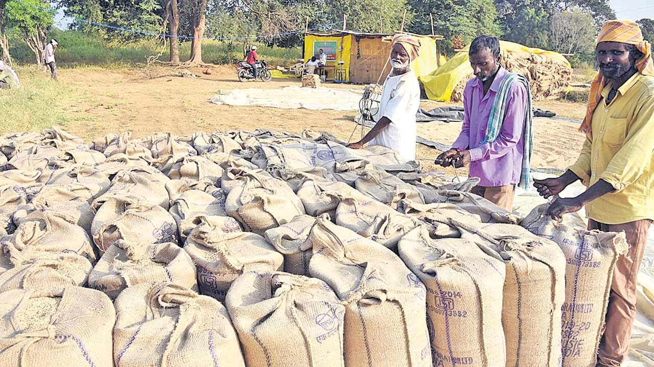 కష్టాల్లో కౌలు రైతు