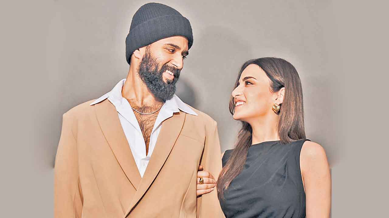 Vijay Deverakonda | సాహిబా ప్రేమలో మునిగితేలుతున్న విజయ్‌ దేవరకొండ