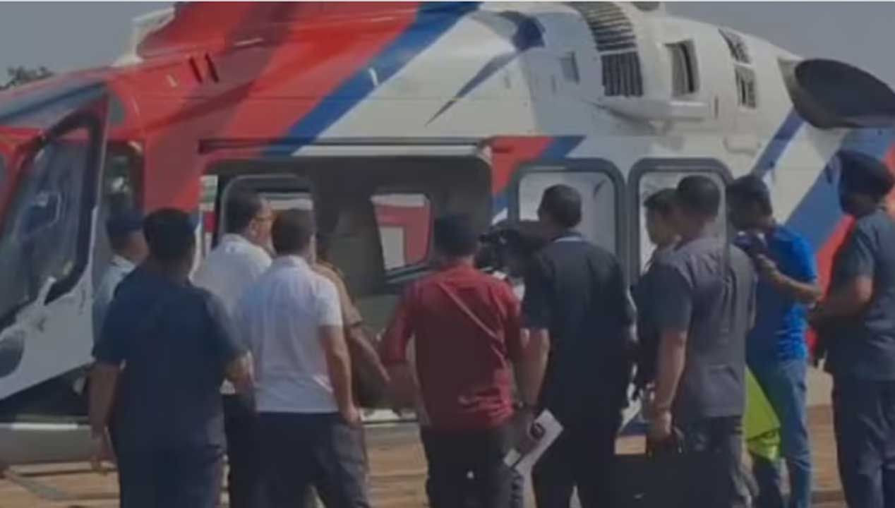 Rahul Gandhi | రాహుల్‌ గాంధీ బ్యాగులు తనిఖీ చేసిన ఈసీ అధికారులు