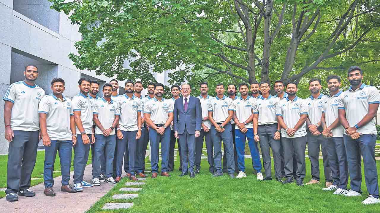 Rohit Sharma | ఆస్ట్రేలియన్లనూ అలరిస్తాం: రోహిత్‌శర్మ