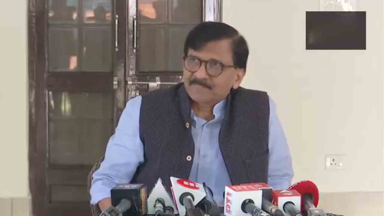 Sanjay Raut | సీఎం ఎంపికలో ఇంత ఆలస్యం దేనికి.. మహాయుతి కూటమికి సంజయ్‌ రౌత్‌ ప్రశ్న