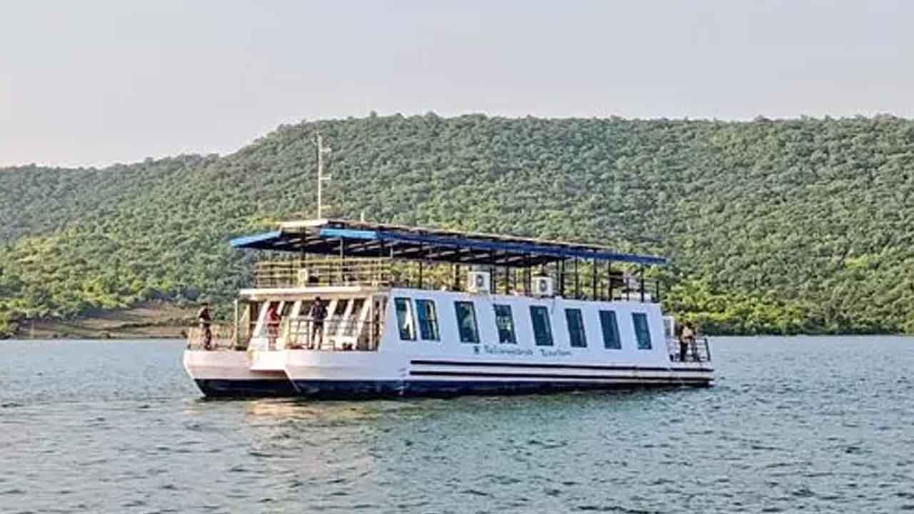 TG Tourism | సోమశిల To శ్రీశైలం.. కృష్ణ మ్మ ఒడిలో లాంచీ ప్రయాణం