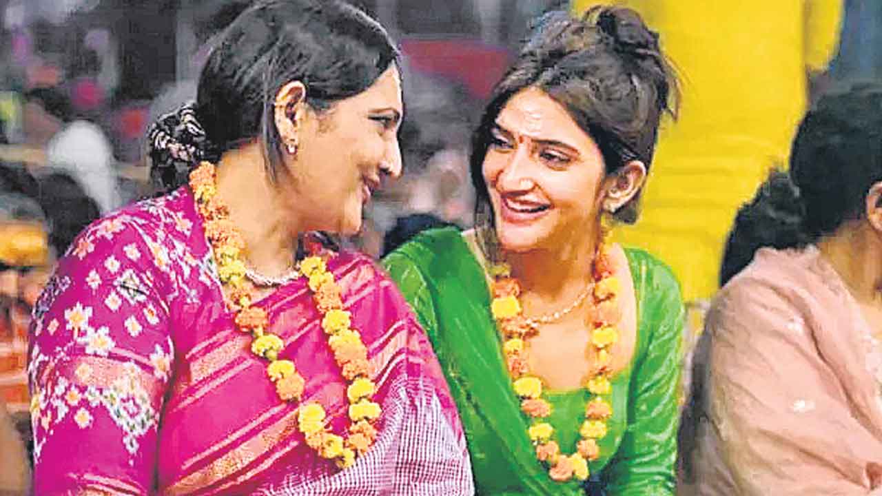 కాశీవిశ్వేశ్వరుడి సన్నిధిలో శ్రీలీల