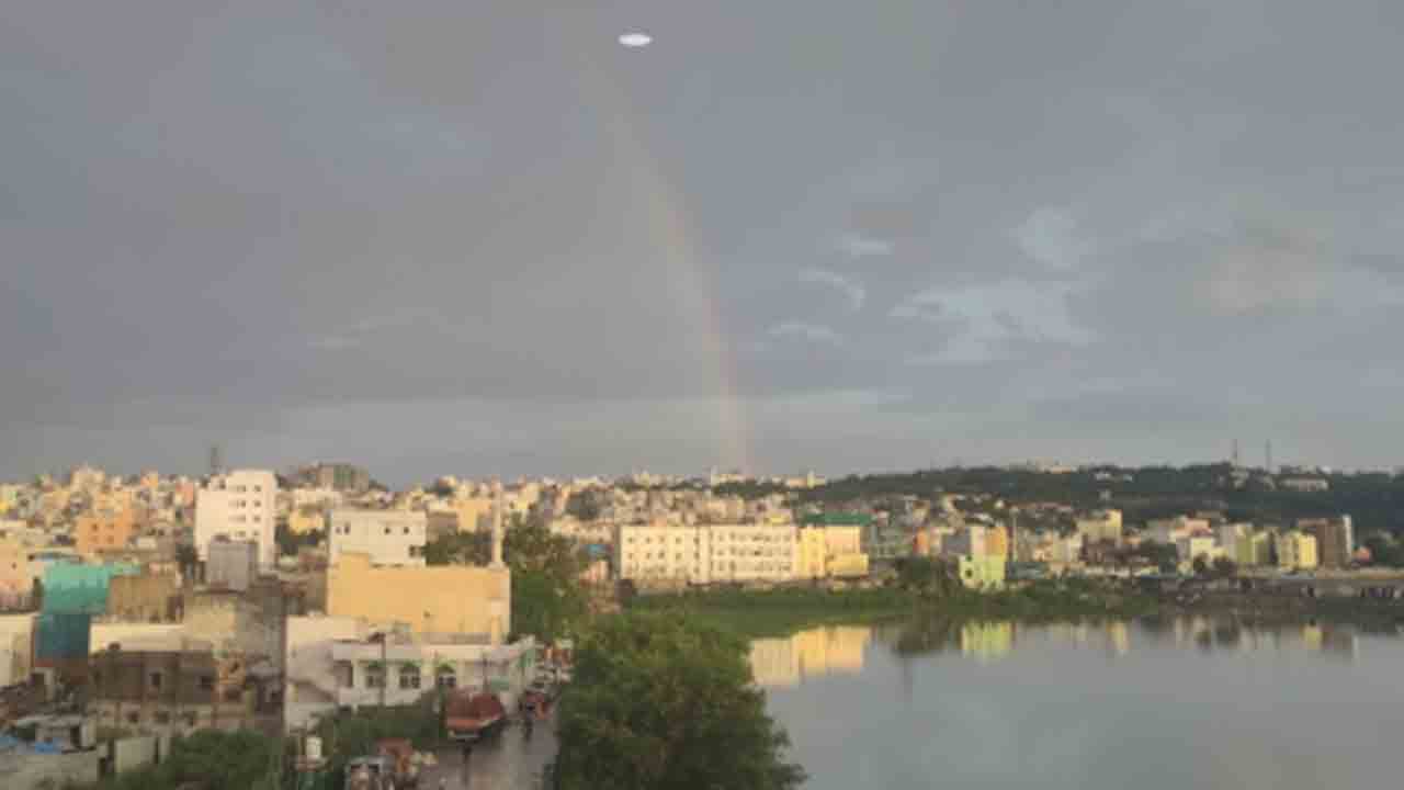 సున్నం చెరువు పరిశీలన