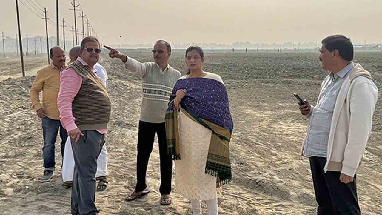 TTD | ఉత్తరప్రదేశ్‌ కుంభమేళాలో శ్రీవారి నమూనా ఆలయం : టీటీడీ సన్నహాలు