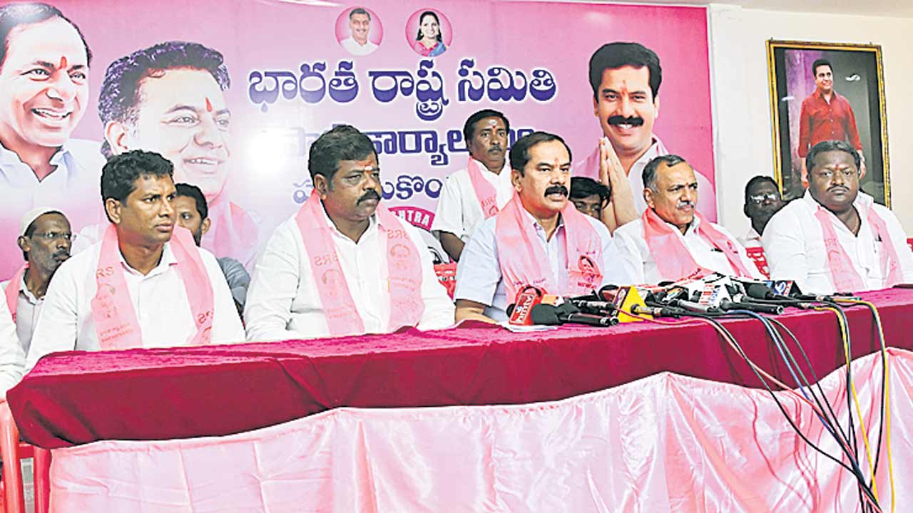 కాంగ్రెస్‌ పాలనలో బీసీలకు అన్యాయం