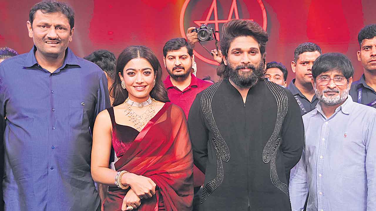 ఎక్కడా తగ్గని పుష్పరాజ్‌ మీ ప్రేమకు తలొంచాడు