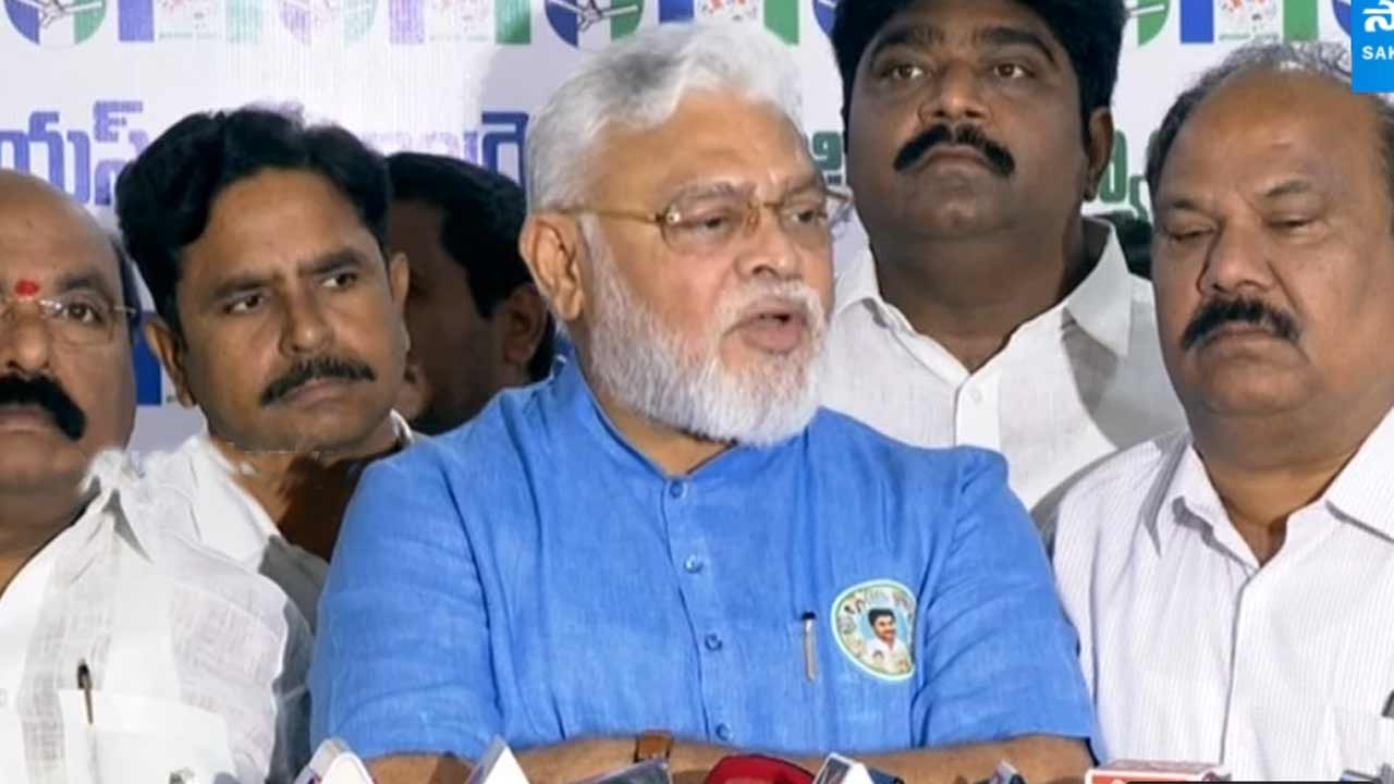 Ambati Rambabu | బ్రిటీషోళ్లు కూడా ఇన్ని కేసులు పెట్టలేదు.. రెడ్‌బుక్‌ రాజ్యాంగంపై అంబటి రాంబాబు సీరియస్‌