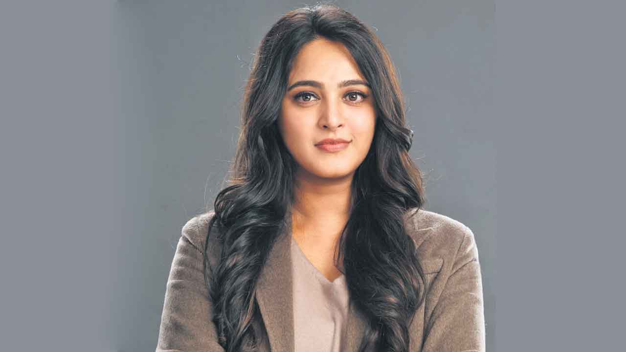 Anushka Shetty | మూడోరోజు ముచ్చటగా.. స్వీటీ పుట్టినరోజున ఘాటి ఫస్ట్‌లుక్‌