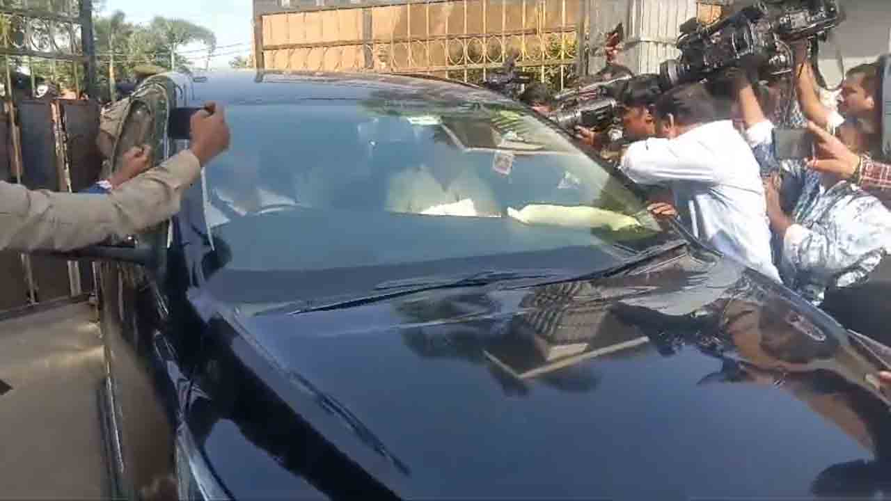 Bhanu Kiran | మద్దెల చెరువు సూరి హత్య కేసు.. చంచ‌ల్‌గూడ జైలు నుంచి భాను కిర‌ణ్ విడుద‌ల‌