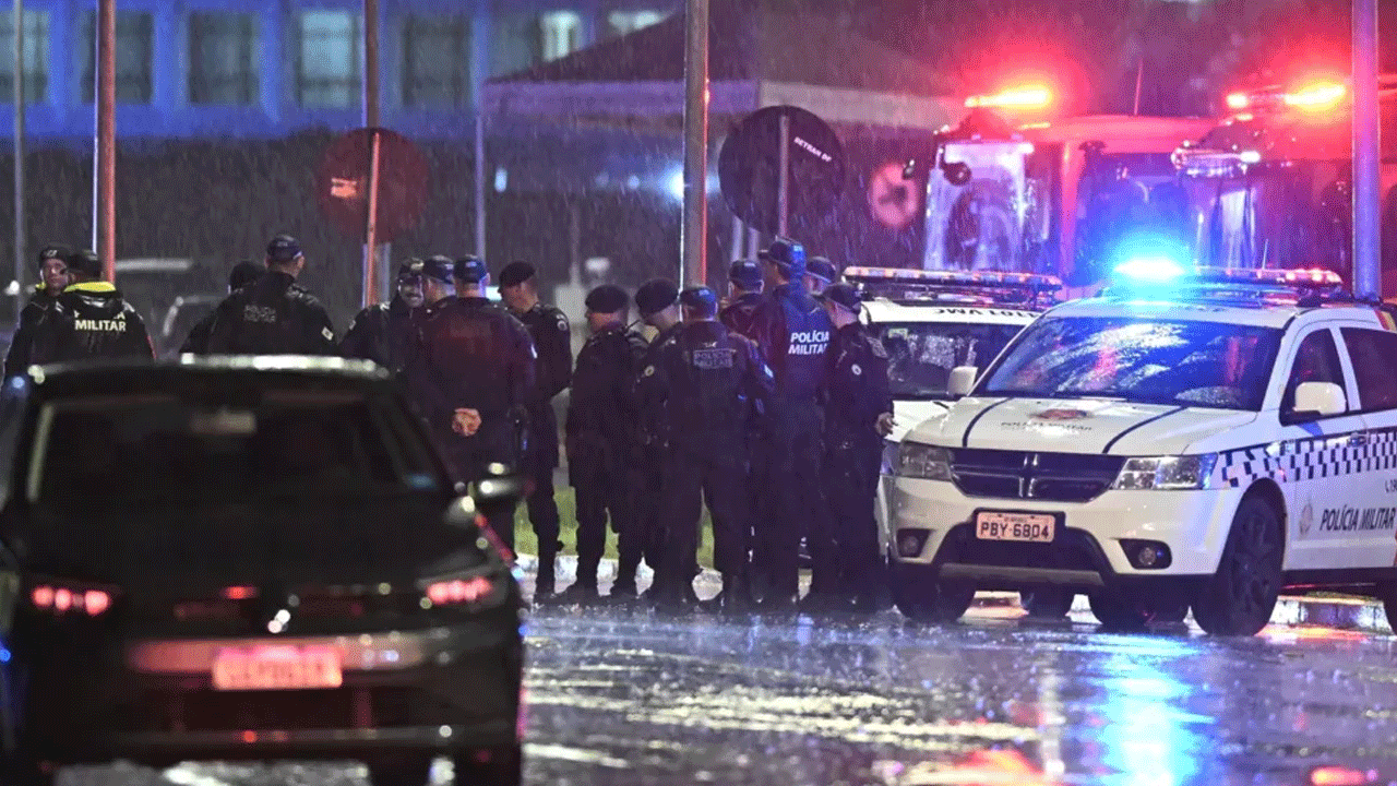 Supreme Court: సుప్రీంకోర్టు బిల్డింగ్ స‌మీపంలో పేలుళ్లు.. ఒక‌రు మృతి