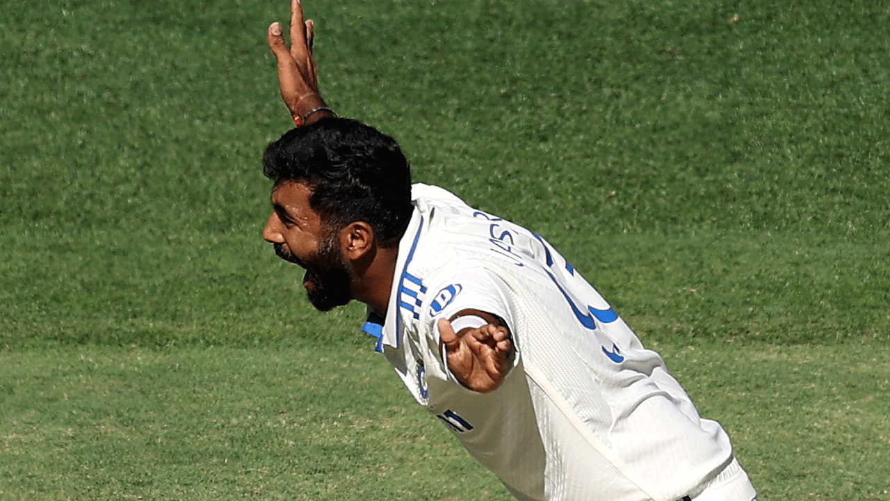 AUSvIND: దుమ్మురేపుతున్న భార‌త బౌల‌ర్లు.. ఆస్ట్రేలియా 38/5