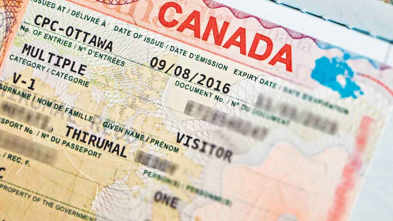 Canada | పదేండ్ల మల్టిపుల్‌ ఎంట్రీ వీసాలు రద్దు.. పాలసీని సవరించిన కెనడా