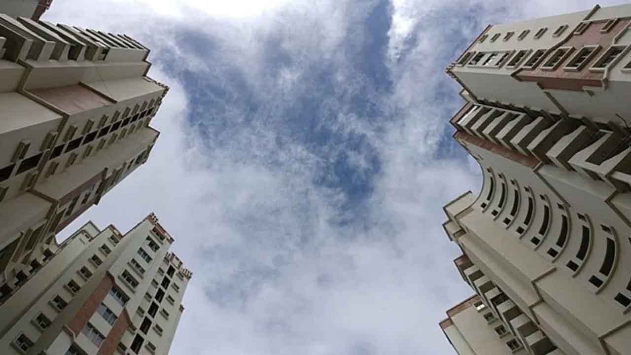 40 వేల అద్దె ఫ్లాట్‌కు 5 లక్షల డిపాజిట్‌