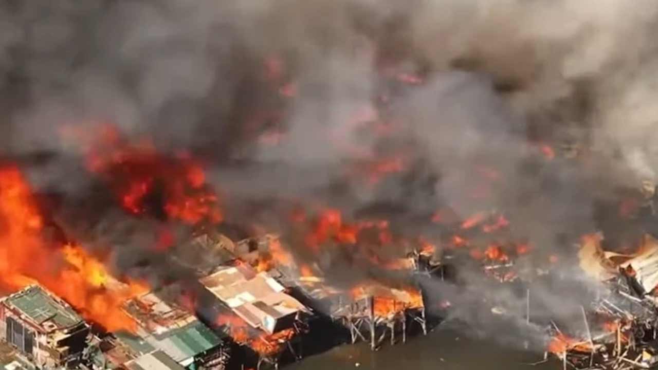 ఫిలిప్పీన్‌ రాజధానిలో భారీ అగ్నిప్రమాదం