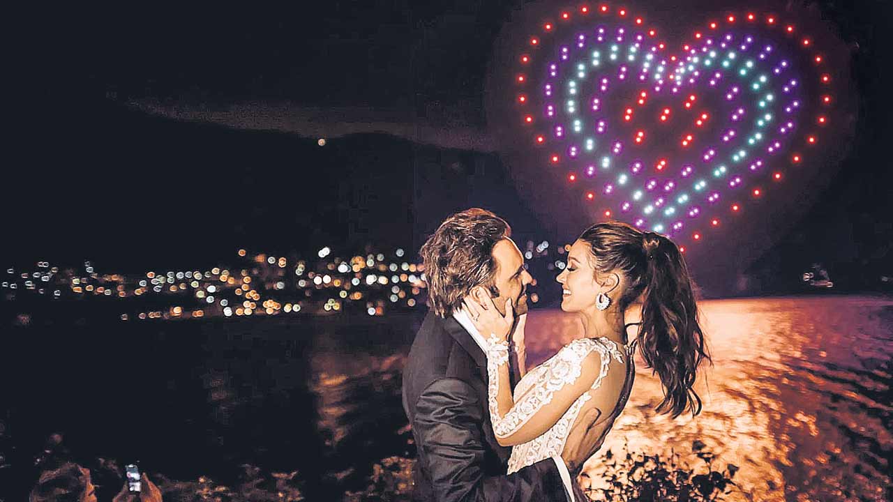 డ్రోన్‌ లైట్‌…పెండ్లి హైలైట్‌!