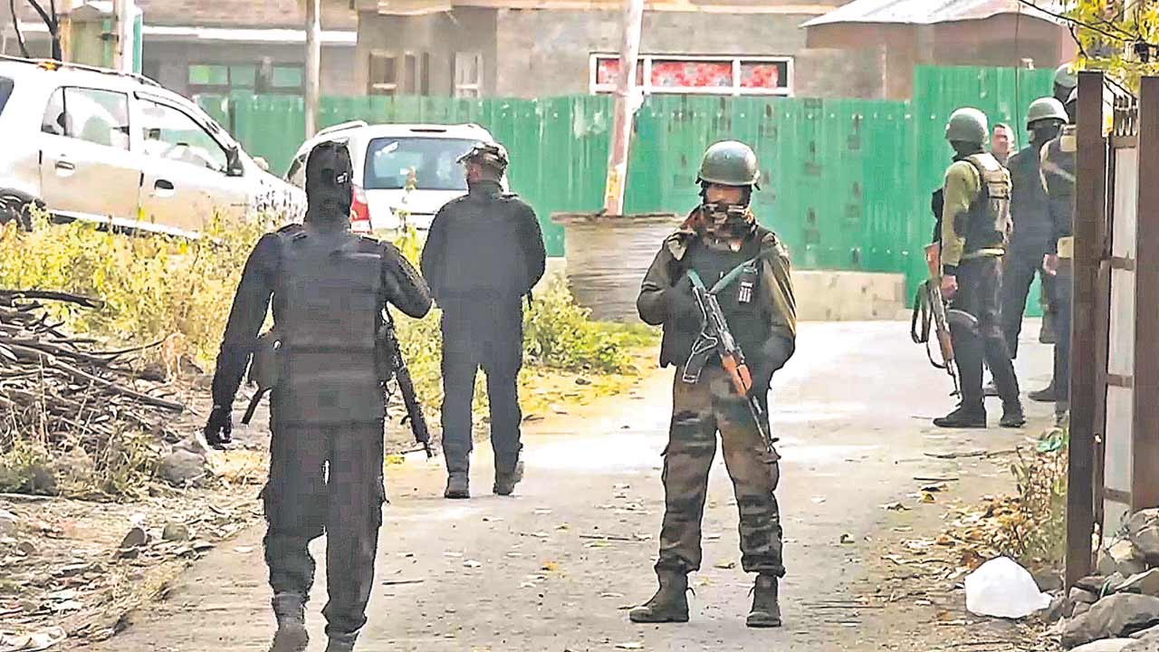 ఆర్మీ అధికారి వీరమరణం