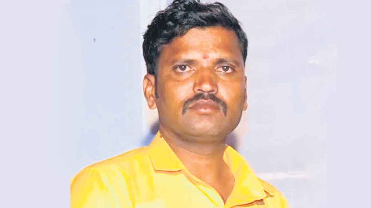 కరెంట్‌ షాక్‌తో రైతు మృతి