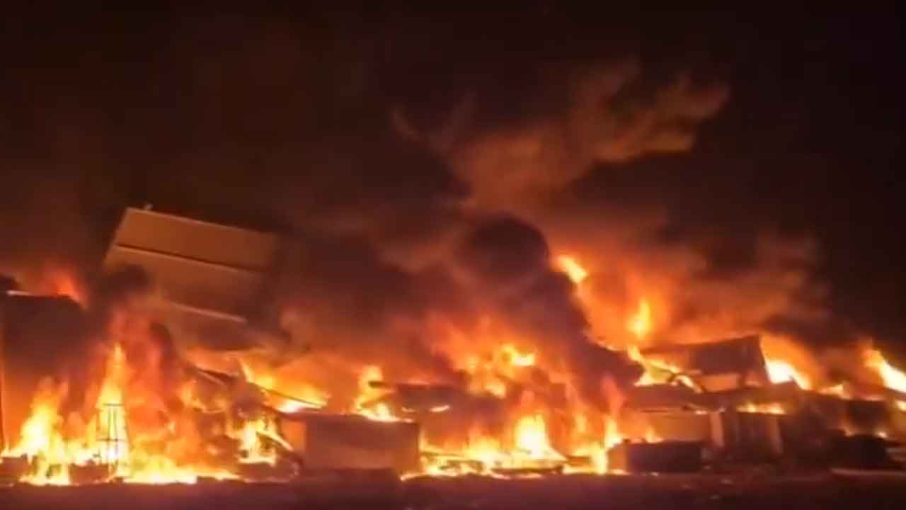 Fire accident | కంసన్ హైజెన్ కేర్ పరిశ్రమలో భారీ అగ్ని ప్రమాదం