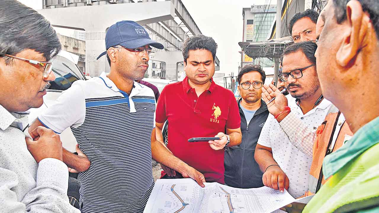 సాఫీగా ఎయిర్‌పోర్టుకు.. మరో ఎస్‌ఆర్‌డీపీ ఫలం అందుబాటులోకి..