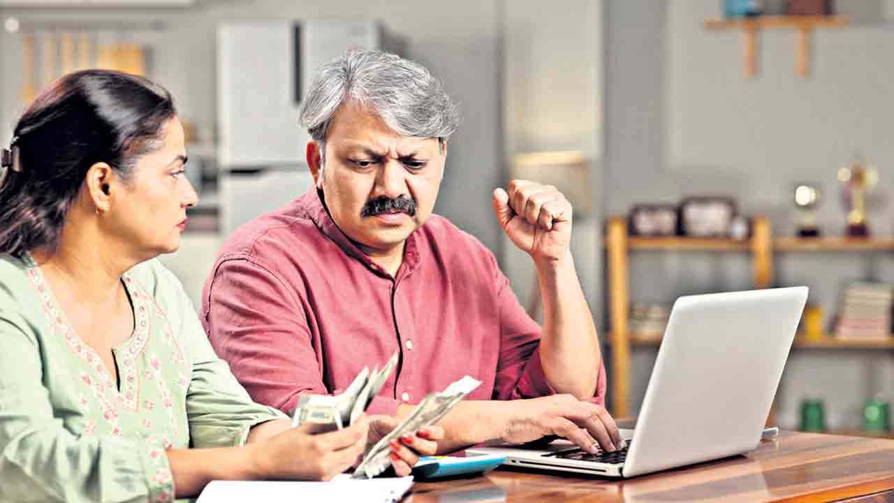 పైసల ముచ్చట్లు దురాశ దుఃఖానికే..