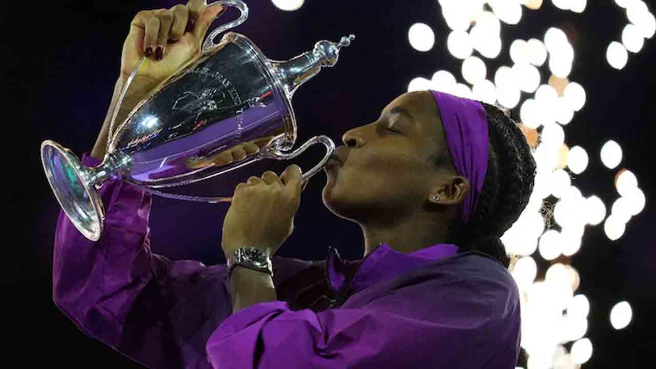 WTA Finals 2024 | చిన్న వ‌య‌సులోనే డ‌బ్ల్యూటీఏ ట్రోఫీ.. చ‌రిత్ర సృష్టించిన గాఫ్