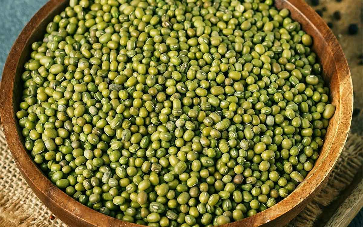 Moong Dal | రోజూ పెస‌ల‌ను నాన‌బెట్టి తింటే ఎన్ని ప్ర‌యోజ‌నాలో తెలుసా..?