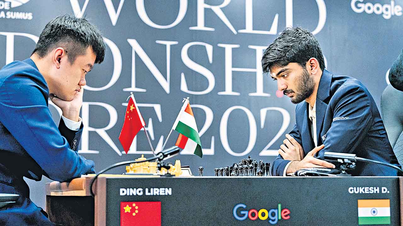 Gukesh | హోరాహోరీగా ప్రపంచ చెస్ చాంపియన్షిప్.. గుకేశ్, డింగ్ లిరెన్ మధ్య నాలుగో గేమ్ డ్రా