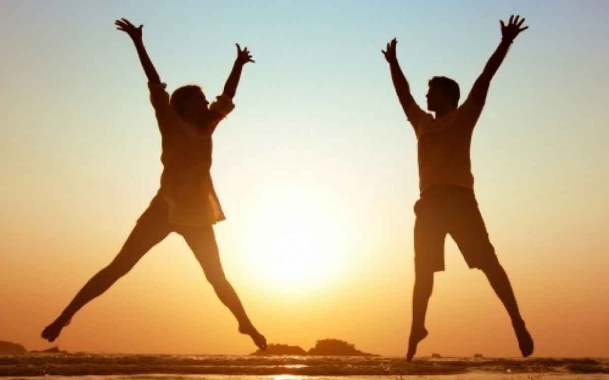 Feel Good Hormones | ఈ సూచ‌న‌లు పాటిస్తే మీరు ఎల్ల‌ప్పుడూ సంతోషంగా ఉంటారు..!