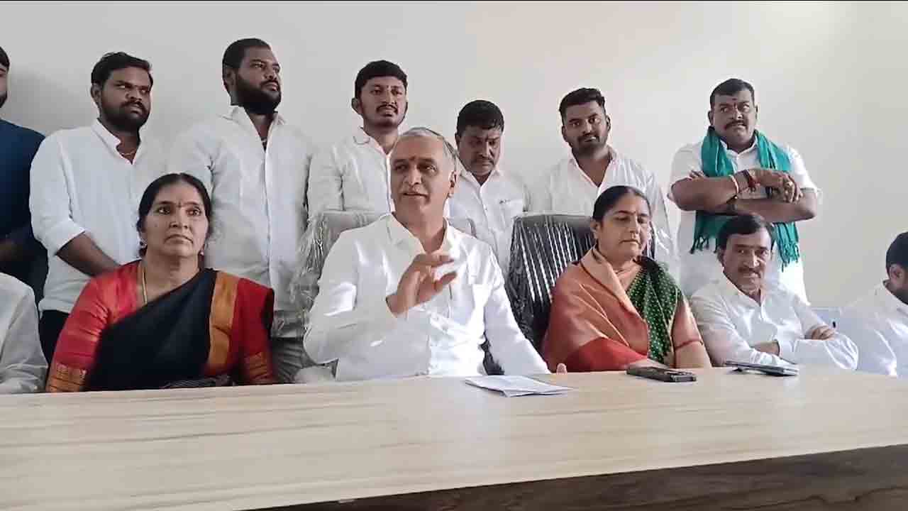 Harish Rao | కేటీఆర్ మీద కుట్ర చేస్తున్నావ్ అంటే.. అది రాష్ట్ర ప్ర‌జ‌ల మీద దాడి చేయ‌డ‌మే : హ‌రీశ్‌రావు