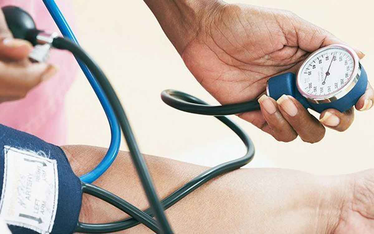 High Blood Pressure | చ‌లికాలంలో హైబీపీ ఉన్న‌వారు జాగ్ర‌త్త‌.. బీపీని ఇలా కంట్రోల్ చేయండి..!
