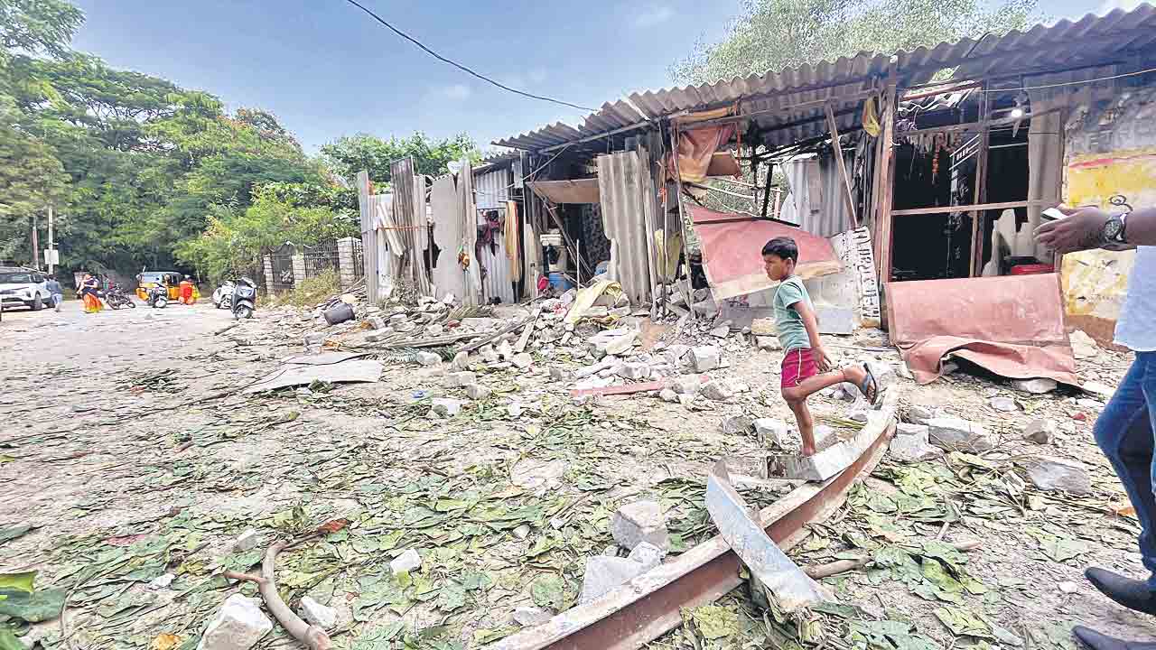 తెలంగాణ స్పైసీ కిచెన్‌లో భారీ పేలుడు