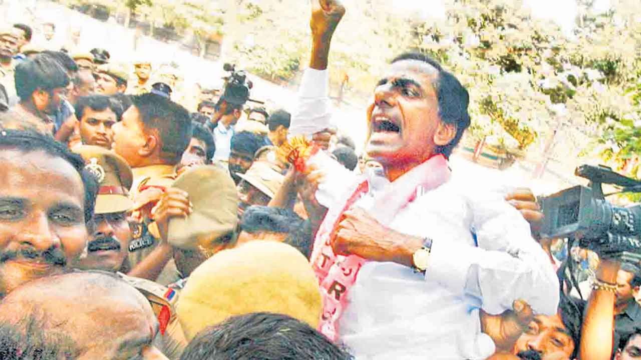 నిలిచి గెలిచిన ఉద్యమ దీప్తి