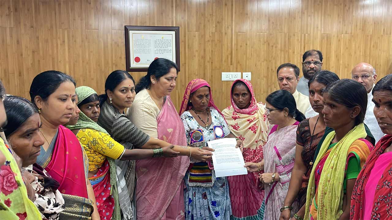 Lagcherla | మా ఇంట్లోనే భయపడుతూ బతుకుతున్నాం.. లగచర్ల బాధితుల ఆవేదన