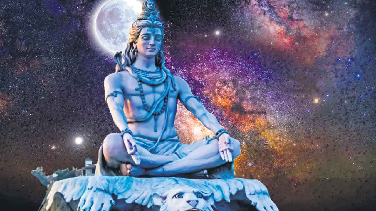 దీప కాంతుల్లో.. కార్తిక వెన్నెల