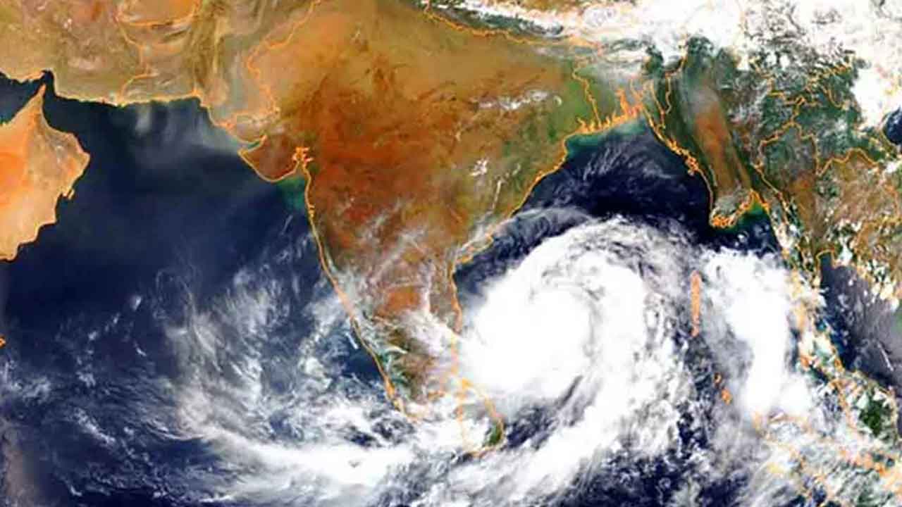 బంగాళాఖాతంలో అల్పపీడనం