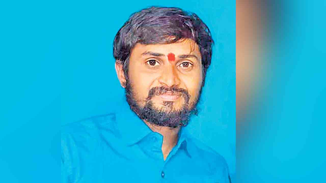 రోడ్డు ప్రమాదంలో ఒకరి మృతి