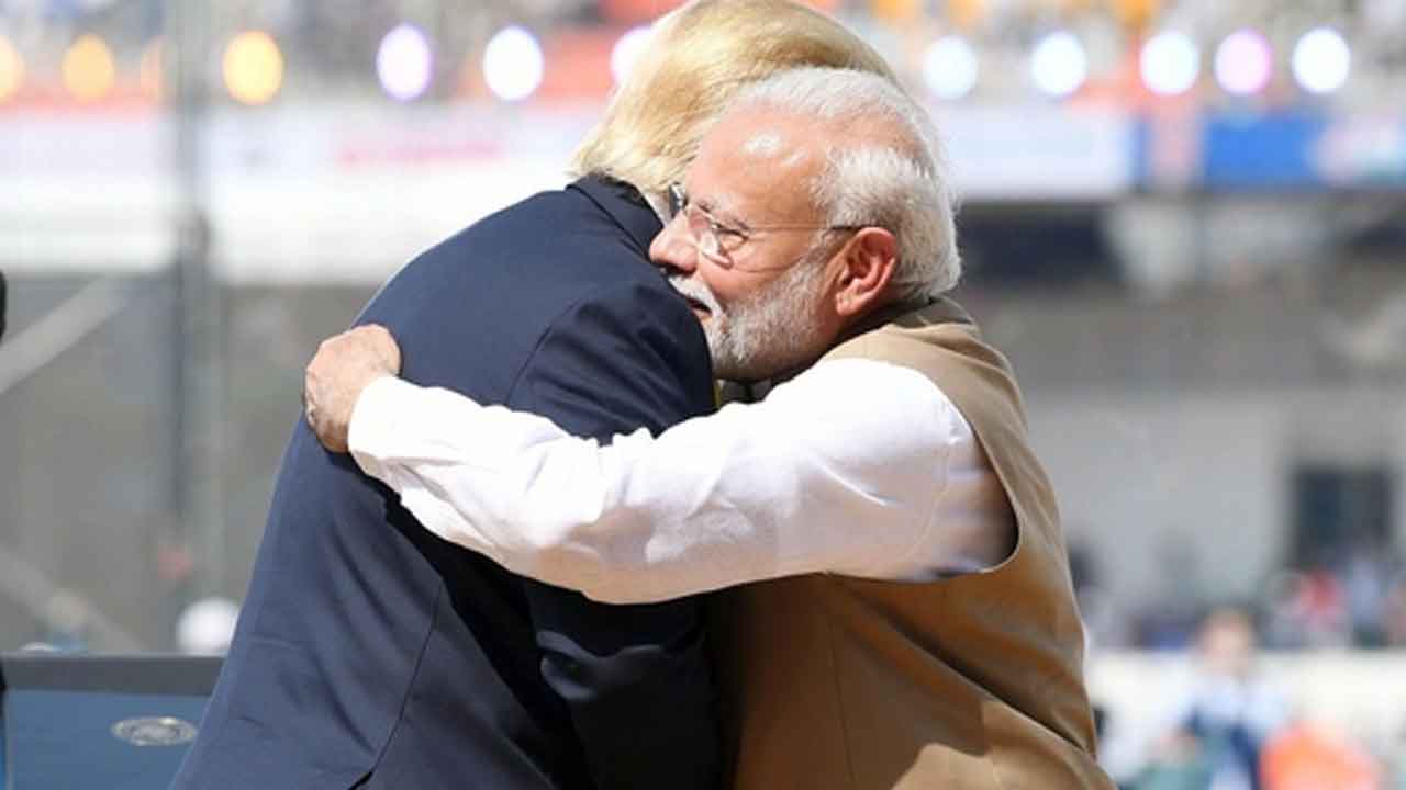 నా స్నేహితుడికి శుభాకాంక్షలు: మోదీ