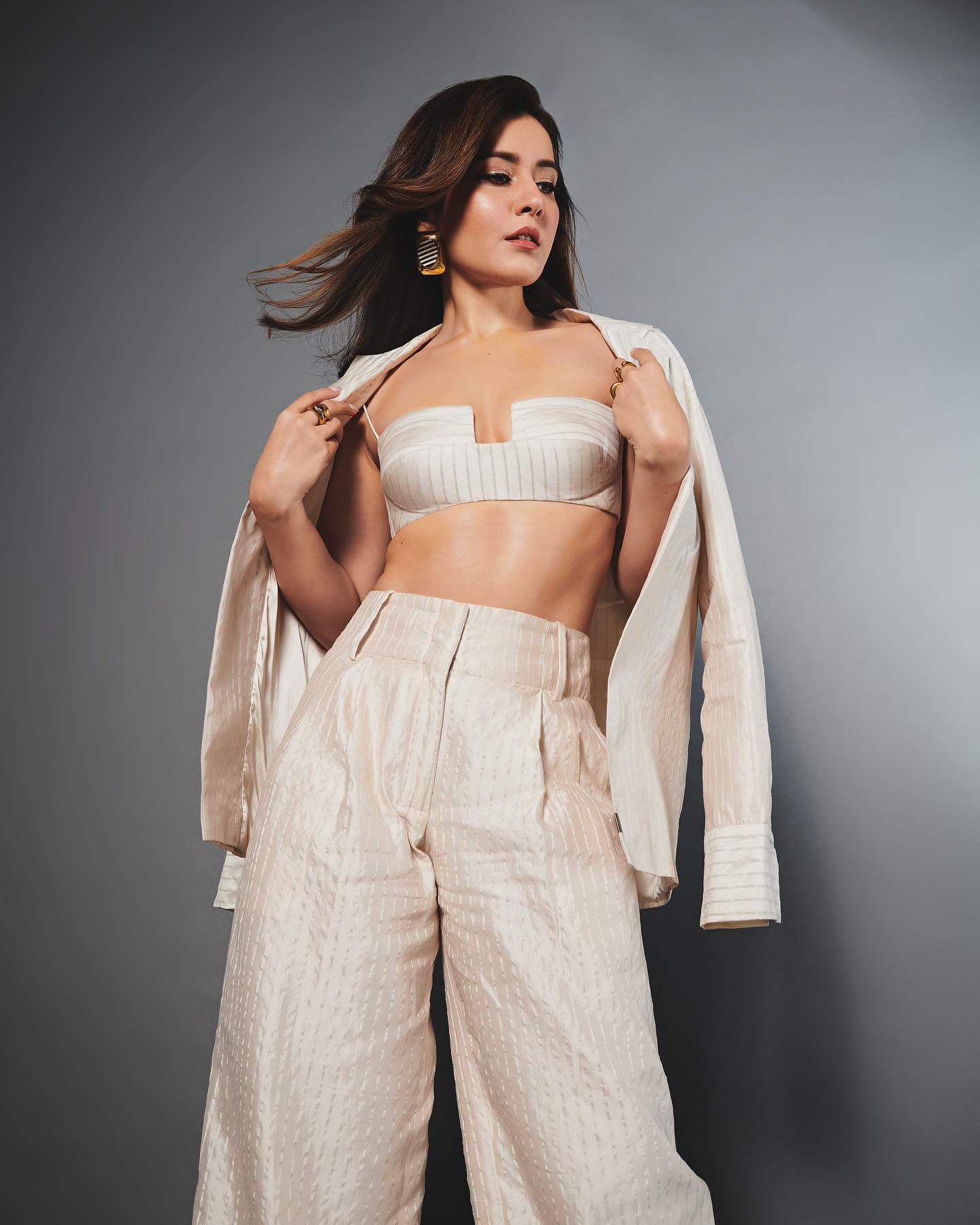 Raashi Khanna (6)