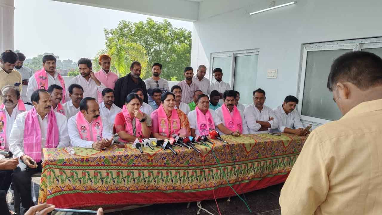 Sathyavathi Rathod | సీఎం రేవంత్ రెడ్డి గిరిజనుల వ్యతిరేకి : సత్యవతి రాథోడ్