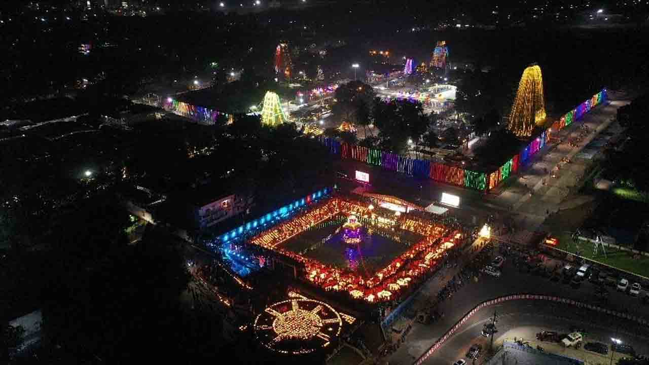 Srisailam | శ్రీశైలంలో భక్తుల సందడి.. శివ‌నామ స్మ‌ర‌ణ‌తో మార్మోగిన మ‌ల్ల‌న్న స‌న్నిధి..