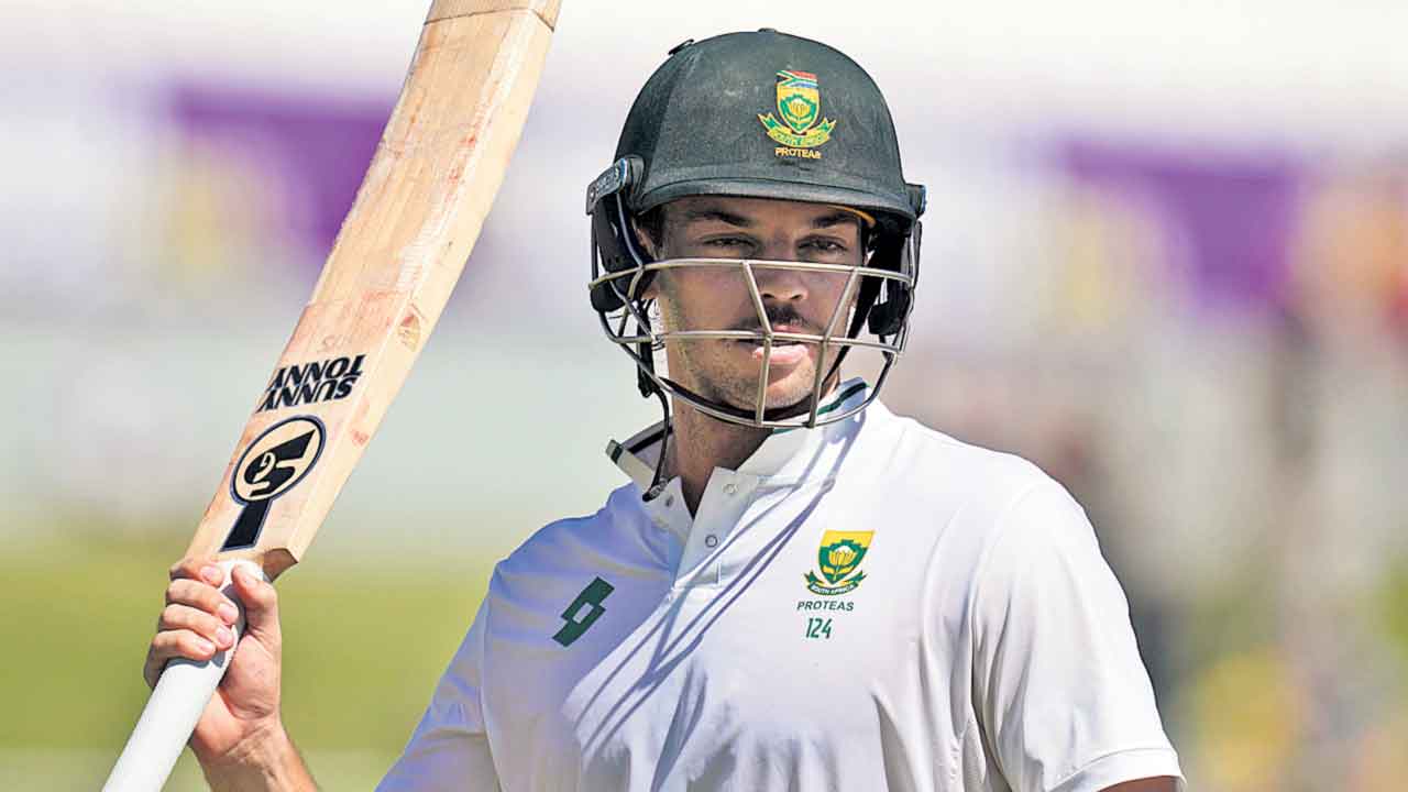 ఓటమి అంచున లంక