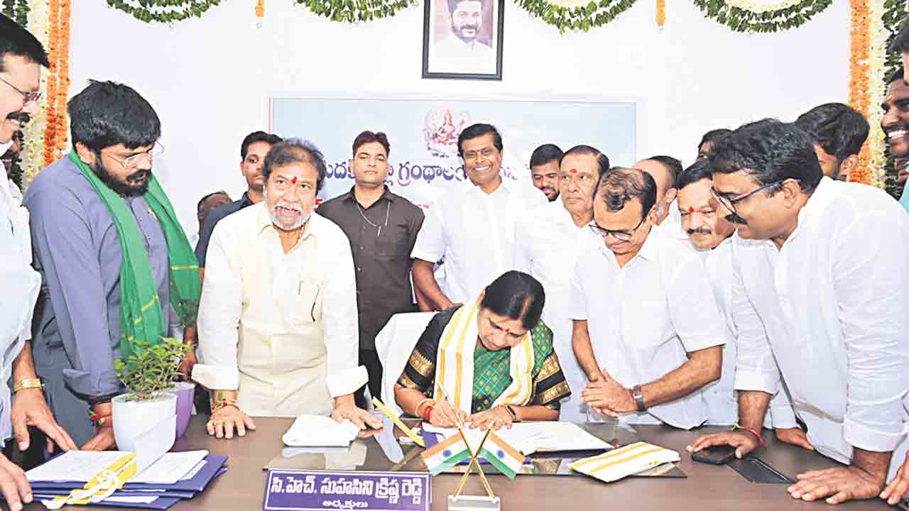 చదువుతోనే సమాజంలో మార్పు